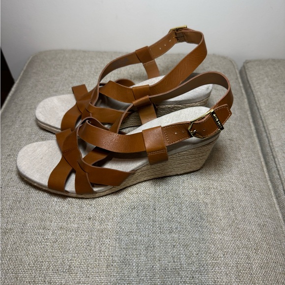 Brand New Cole Haan Crystal Wedge Sandal in Honey Jute Size 8B - Picture 8 of 9